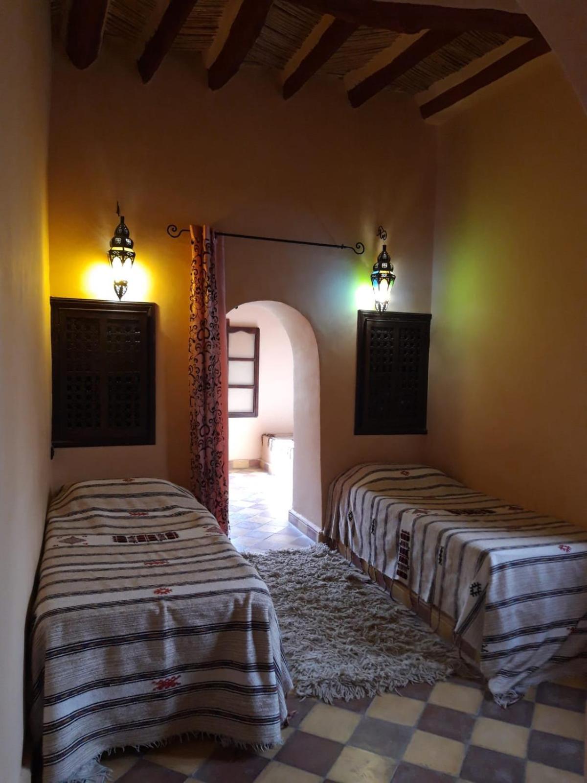 Auberge Famille Benmoro Скура Экстерьер фото